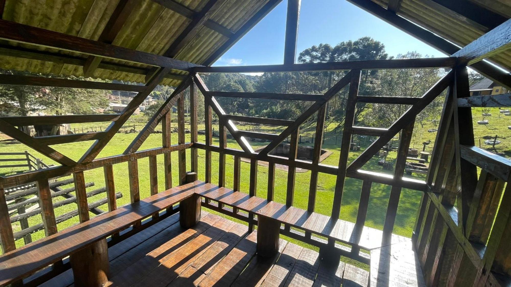 Cabanas Leao Da Tribo De Juda Канела Екстер'єр фото